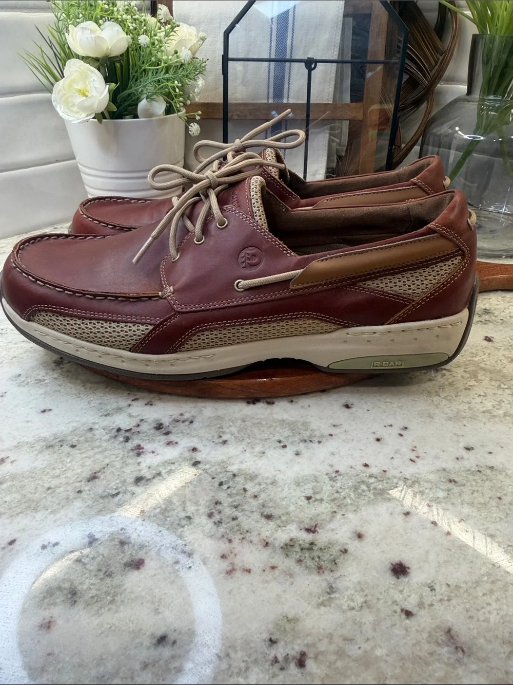 Dunham Captain Men's Leather Boat Shoes in Chestnut Brown